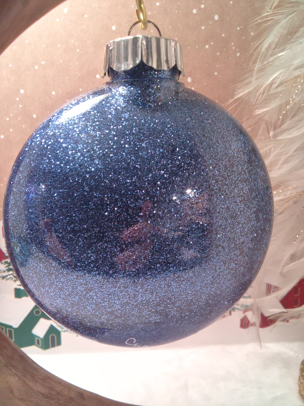 Snowman Dot Art Ornament ~ 4"